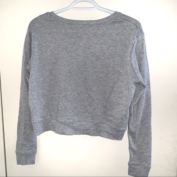 Long sleeve crop top t-shirt. Size: Small. - Picture 2 of 3
